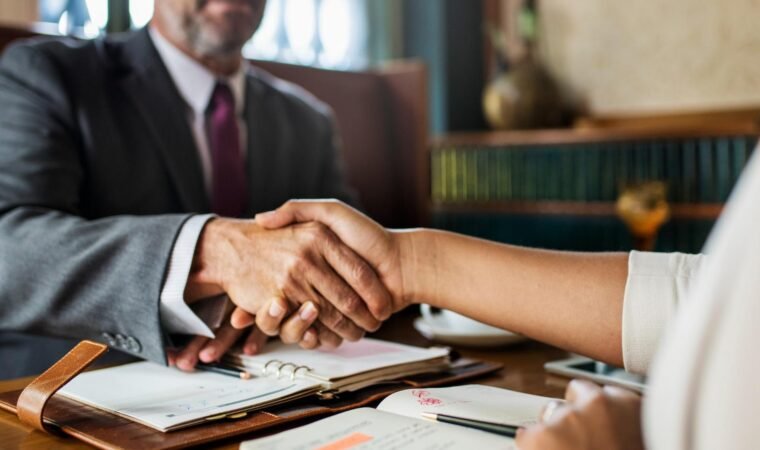 How to Handle Employee Disputes in Honolulu With Legal Support