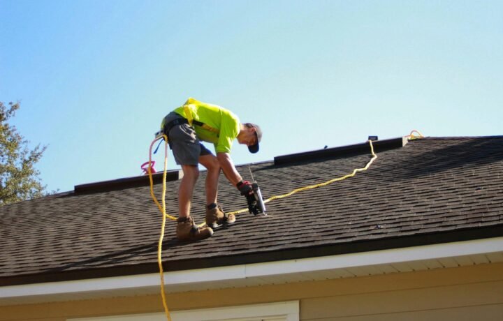 Common Roofing Problems That Require a Professional Contractor