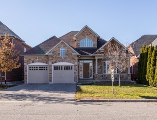 The Benefits Of Regular Garage Door Maintenance: A Guide For Homeowners