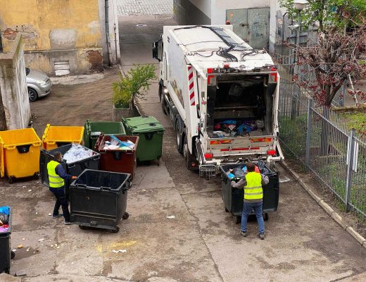 How to Find a Dumpster Rental That Fits Your Budget and Timeline